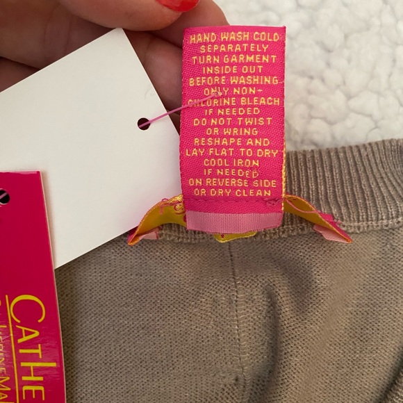 CATHERINE MALANDRINO Bow Back Women’s Taupe Sweater, size Medium, NWT - Picture 10 of 11